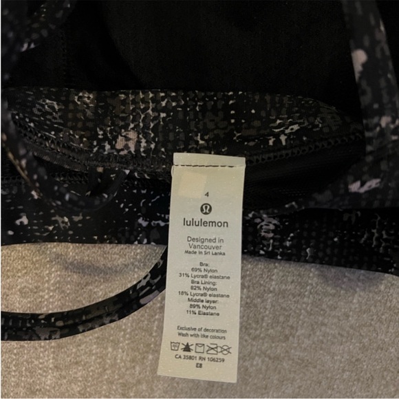 1012. NWOT - Lululemon Set Bra & 21” Crop Equalized Multi - Picture 7 of 14